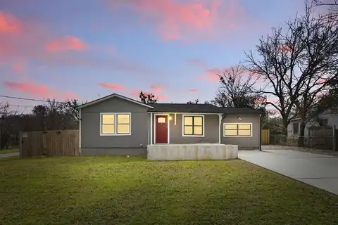 17Th, MINERAL WELLS, TX 76067