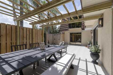 16Th, PALM BEACH GARDENS, FL 33418