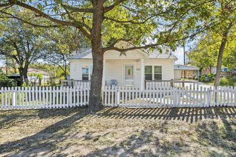 Glenn, BLUFF DALE, TX 76433
