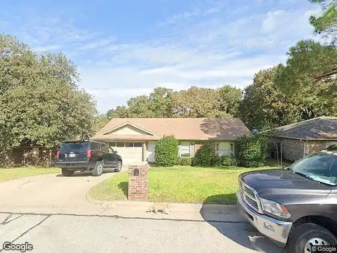 Woods Edge, ARLINGTON, TX 76016