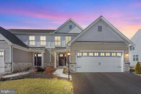 Long Bend Dr #14, CARLISLE, PA 17015
