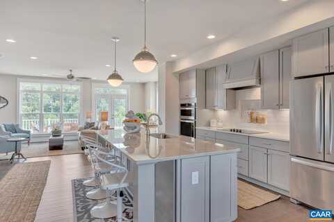 Rowcross St, CROZET, VA 22932