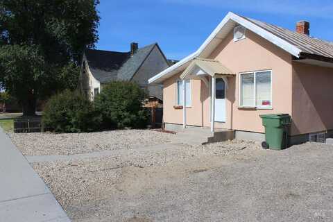 605 -615 N Oregon St., Ontario, OR 97914