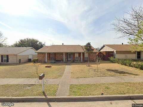 Longshadow Ln, Mesquite, TX 75149