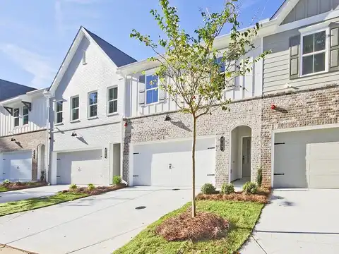 Larkfield Way, Powder Springs, GA 30127