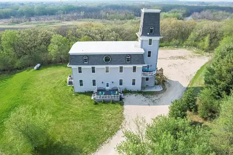 Fox Hill, FORT ATKINSON, WI 53538