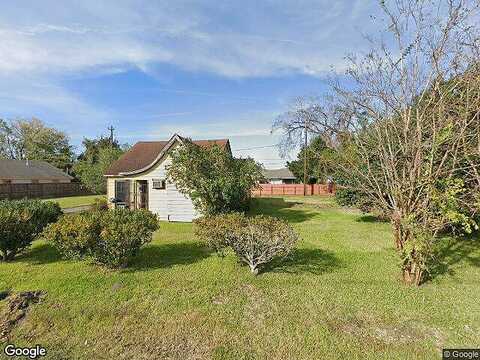 E 43Rd St # B, Houston, TX 77018