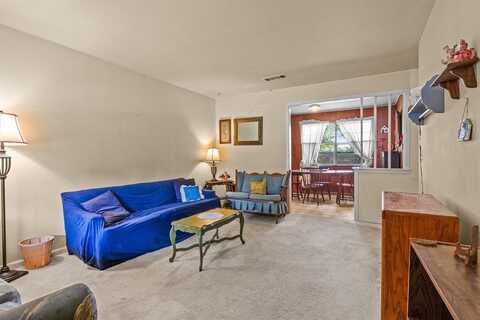 104 HILLTOP Drive, Naples, TX 75568