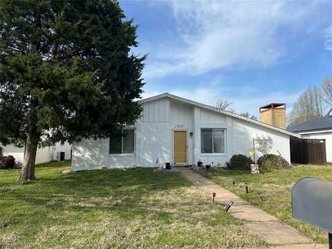 2809 Royalty Drive, Garland, TX 75044