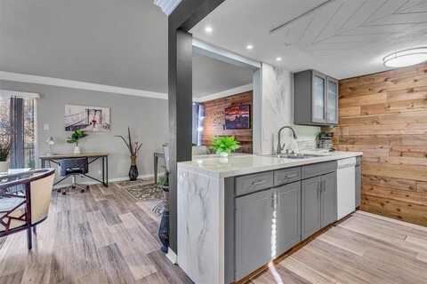 538 E Avenue J, Grand Prairie, TX 75050