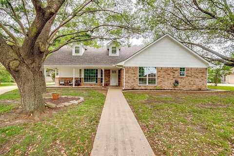104 Woodhaven Place, Joshua, TX 76058