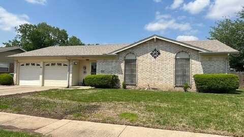 7921 Shannon Lane, North Richland Hills, TX 76180