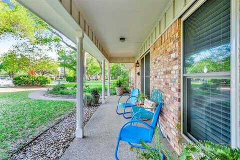 515 S Dallas Avenue, Lancaster, TX 75146