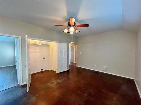 122 Sunburst Court, Weatherford, TX 76087
