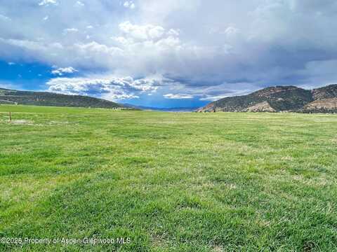 1050 Flag Creek Drive, Meeker, CO 81641