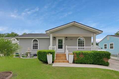 330 Nimitz Drive, Dallas, TX 75224