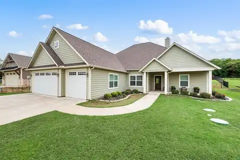 226 Colt Drive, Gainesville, TX 76240