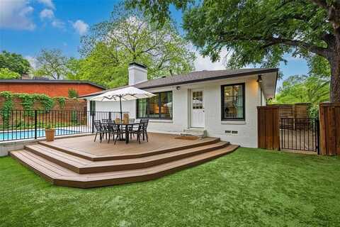 2422 Loving Avenue, Dallas, TX 75214