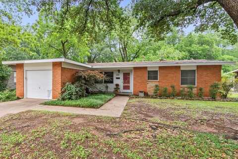 1207 W Tucker Boulevard, Arlington, TX 76013