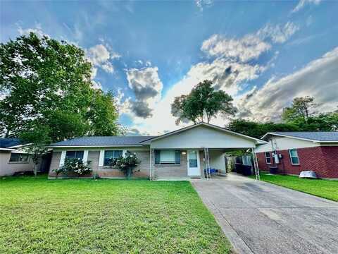 2530 Captain Sawyer Drive, Shreveport, LA 71104