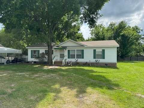 525 Comanche, Quitman, TX 75783