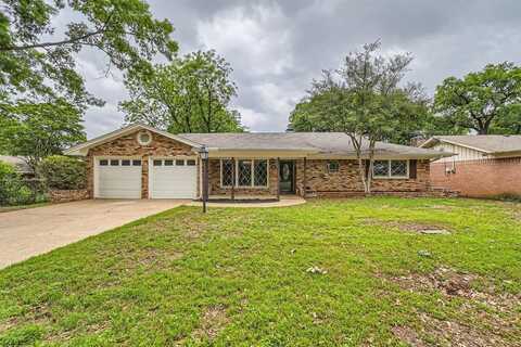 1905 Nottingham Boulevard, Fort Worth, TX 76112