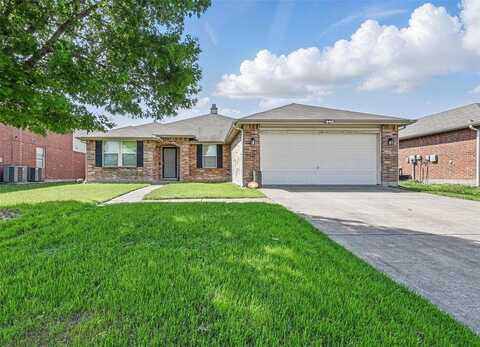 2011 Kalgary Lane, Grand Prairie, TX 75052