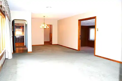 Hillcrest, BELLEVILLE, IL 62221