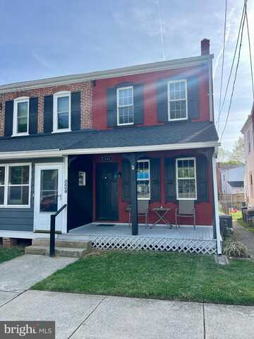 540 S ADAMS ST, WEST CHESTER, PA 19382