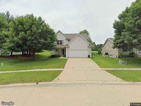 Meghann, MARION, IA 52302