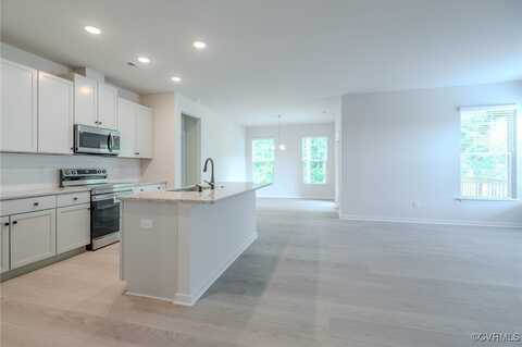 000 Canoe Pointe Loop Unit#992, Chesterfield, VA 23120