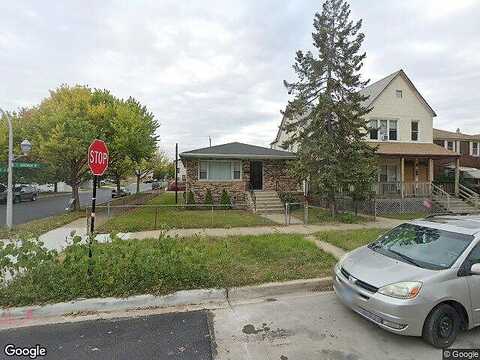 Avenue, CHICAGO, IL 60617