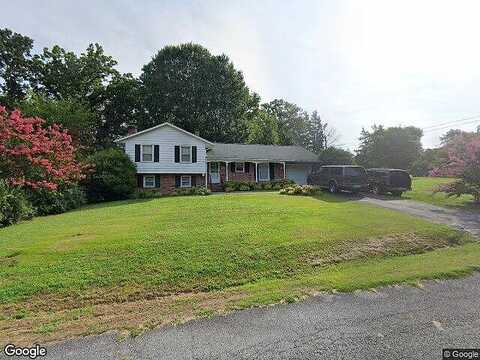 Seventh, FARMVILLE, VA 23901
