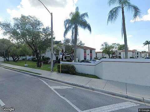N Hiatus Rd, PEMBROKE PINES, FL 33026