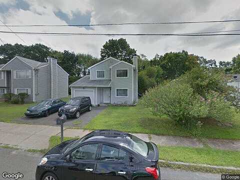 Linda, WEST HAVEN, CT 06516