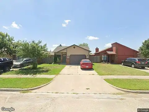21St, MOORE, OK 73170
