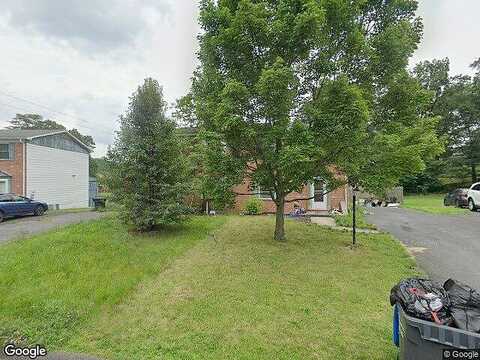 Greenfield Crescent Sw, Cresaptown, MD 21502