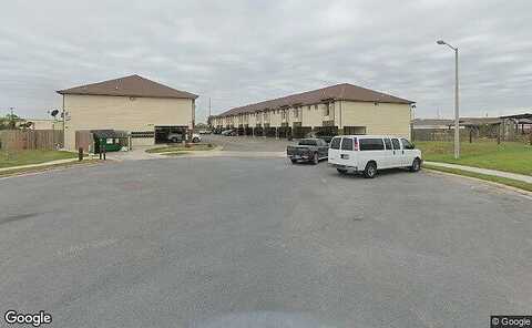 Hummingbird Ct Apt 2, PHARR, TX 78577