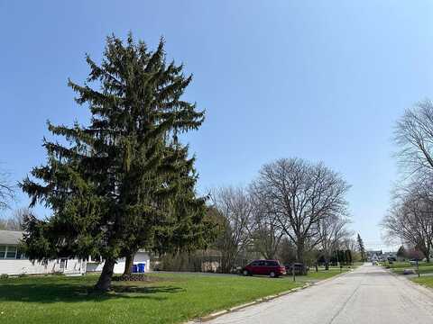 Mcnair, ROCHESTER, NY 14624