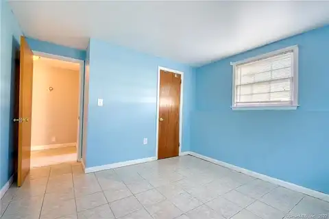 Ridgewood, WALLINGFORD, CT 06492