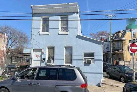 1681 - 85 Kinsey St, Philadelphia, PA 19124