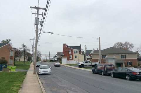 Kinzer, NEW HOLLAND, PA 17557