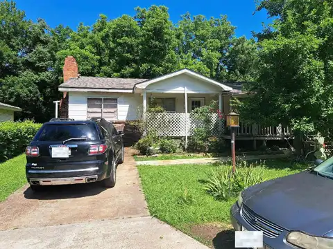 Addie, BATESVILLE, AR 72501