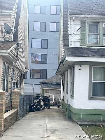87Th, HOLLIS, NY 11423