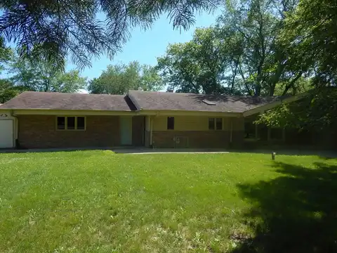 Woodside, FREEPORT, IL 61032