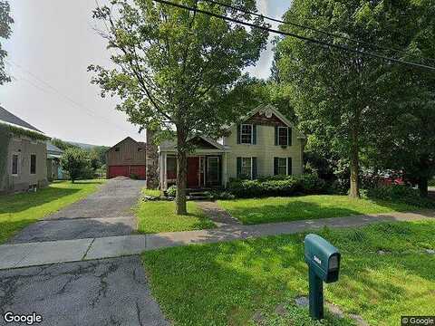 Main, NEW WOODSTOCK, NY 13122