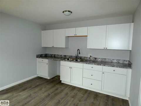 Cunningham, WARREN, MI 48091