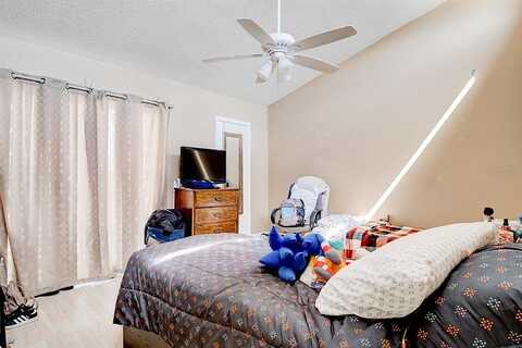Scottsdale Sq, Winter Park, FL 32792
