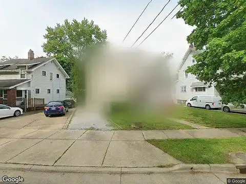 Para, AKRON, OH 44305
