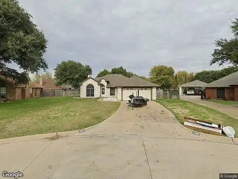Village Green, GRAND PRAIRIE, TX 75052